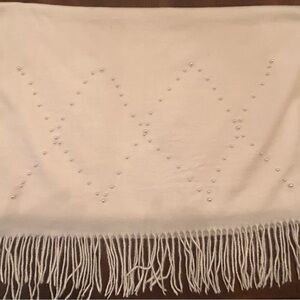 NWT Jessica McClintock Ivory Wrap Scarf with Pearls